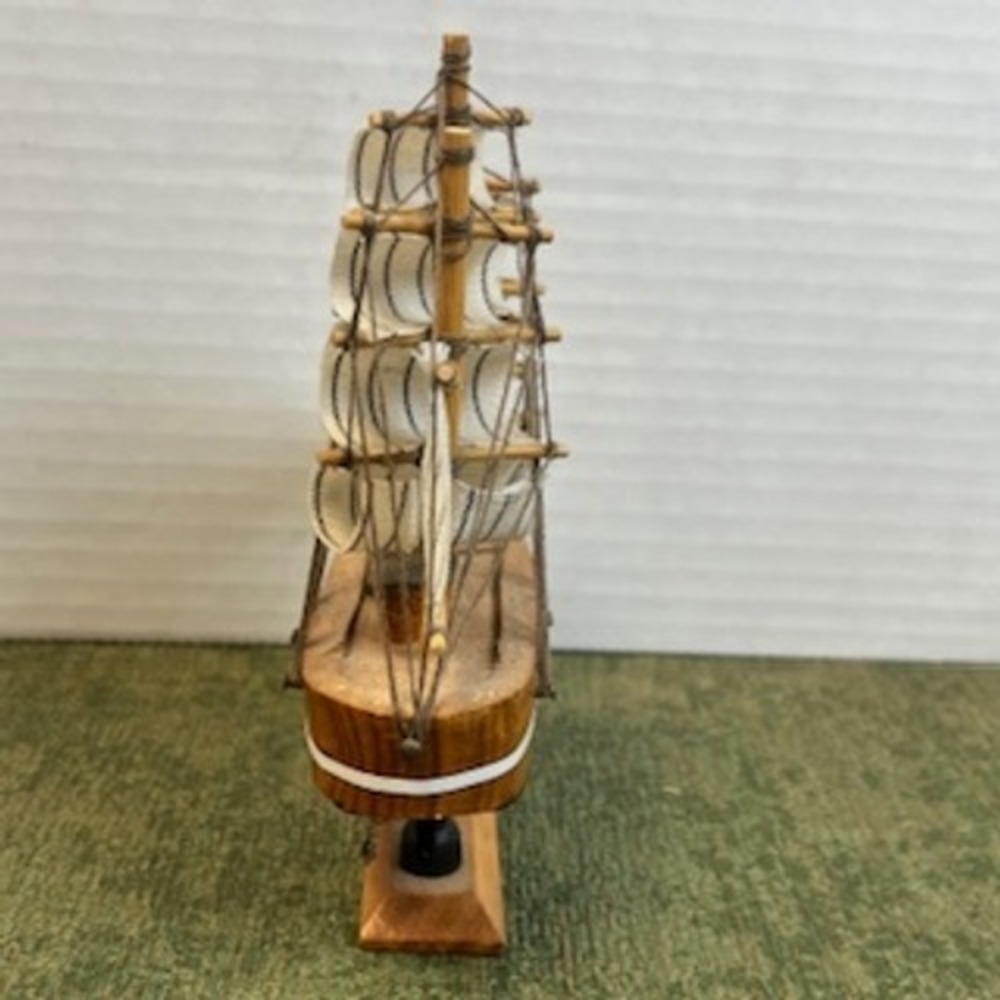Belize Wooden Sailboat Model Tall Ship Nautical Souvenir Decor 5.5 Inch Vintage - Picture 3 of 8